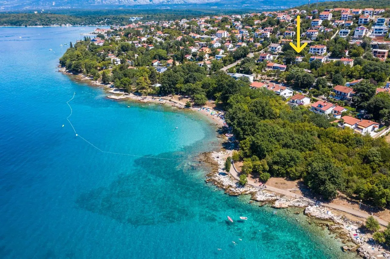 Olive Garden & Sunset View Apartment Njivice Croatia