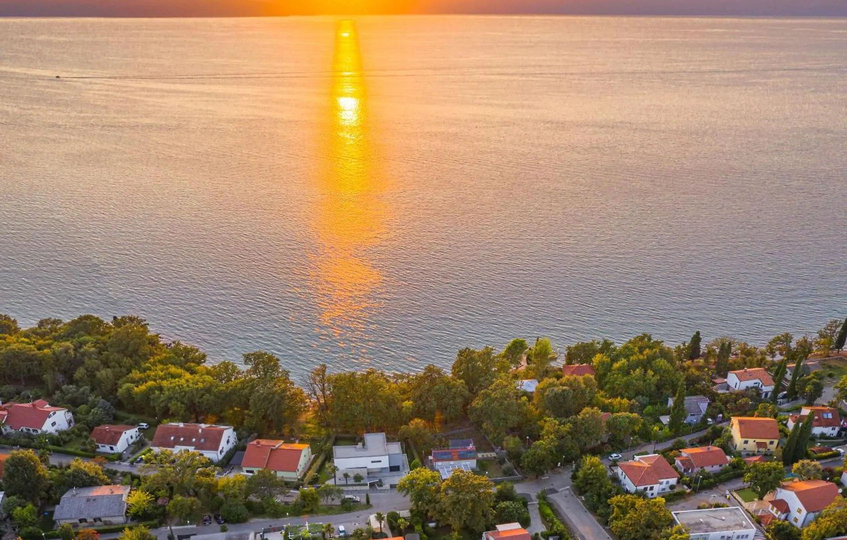 Olive Garden & Sunset View Apartment Njivice